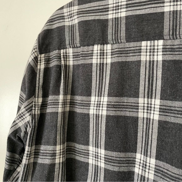 Weatherproof Vintage Flannel Button Up - Picture 6 of 7